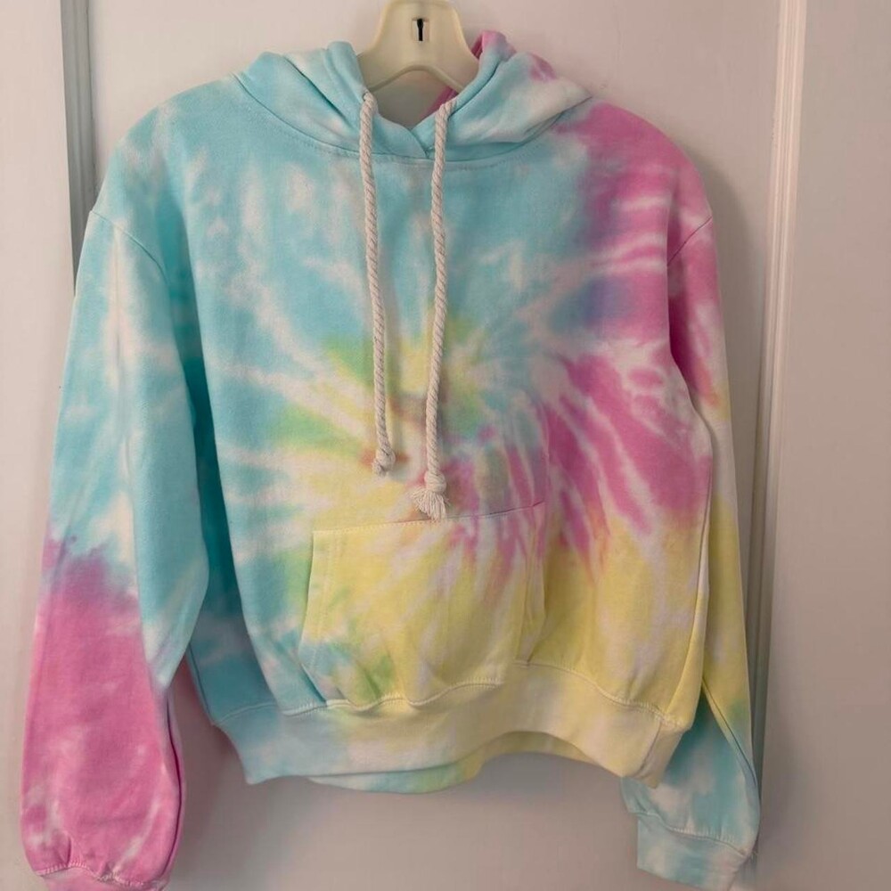 Dreamsicle Tie-dye crop hoodie in pastel colors MEDIUM